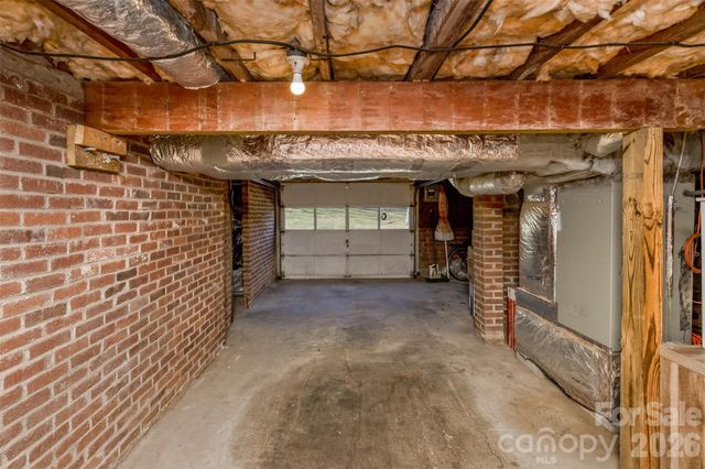 522 Calvert Road, Brevard, NC 28712
