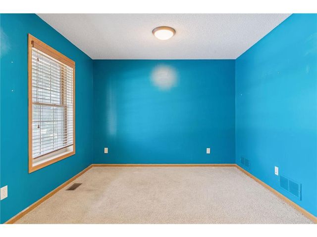 489 Canyon Boulevard, Hudson, WI 54016