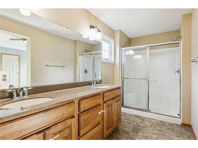 489 Canyon Boulevard, Hudson, WI 54016