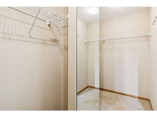 489 Canyon Boulevard, Hudson, WI 54016