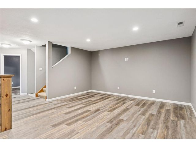 489 Canyon Boulevard, Hudson, WI 54016