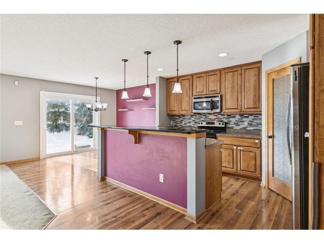 489 Canyon Boulevard, Hudson, WI 54016