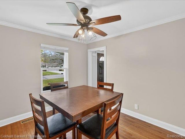 6091 Rocking Chair Road, Grand Blanc, MI 48439