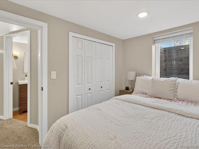 6091 Rocking Chair Road, Grand Blanc, MI 48439