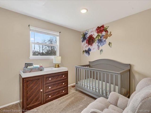 6091 Rocking Chair Road, Grand Blanc, MI 48439