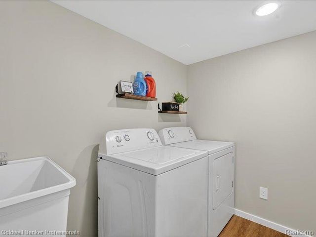 6091 Rocking Chair Road, Grand Blanc, MI 48439