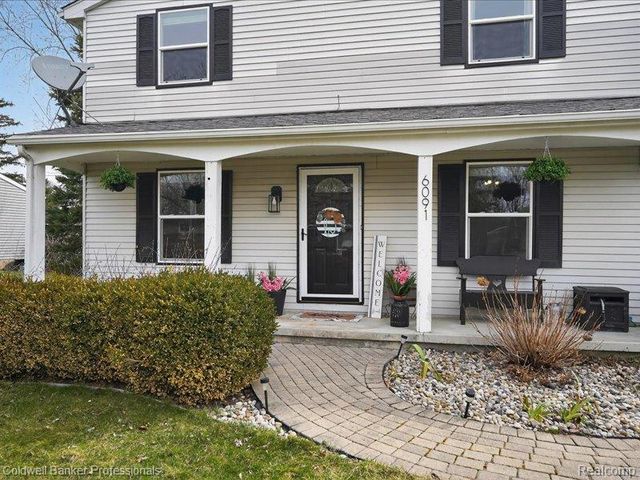 6091 Rocking Chair Road, Grand Blanc, MI 48439