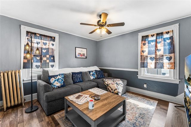 95 Ivy Street, East Providence, RI 02914