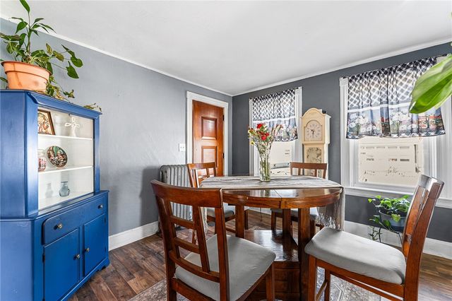 95 Ivy Street, East Providence, RI 02914