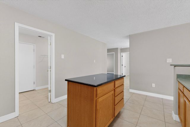 10623 Albero Rosso Drive NW, Albuquerque, NM 87114