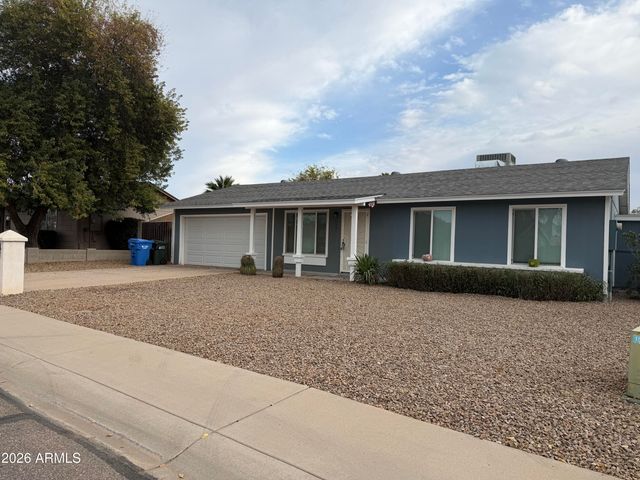 3305 E HELENA Drive, Phoenix, AZ 85032