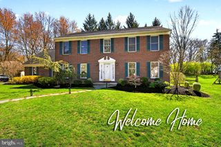 7 VILLA DR, Princeton Junction, NJ 08550