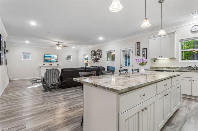 112 Silver Isles BLVD, Hampton, VA 23664