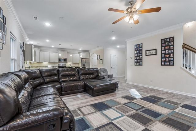 112 Silver Isles BLVD, Hampton, VA 23664