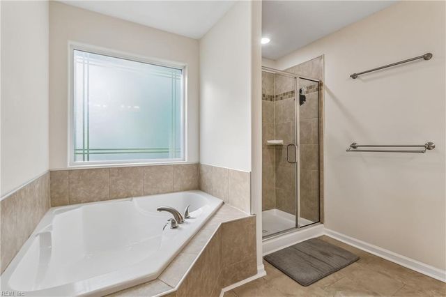 112 Silver Isles BLVD, Hampton, VA 23664