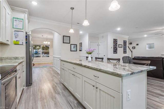 112 Silver Isles BLVD, Hampton, VA 23664
