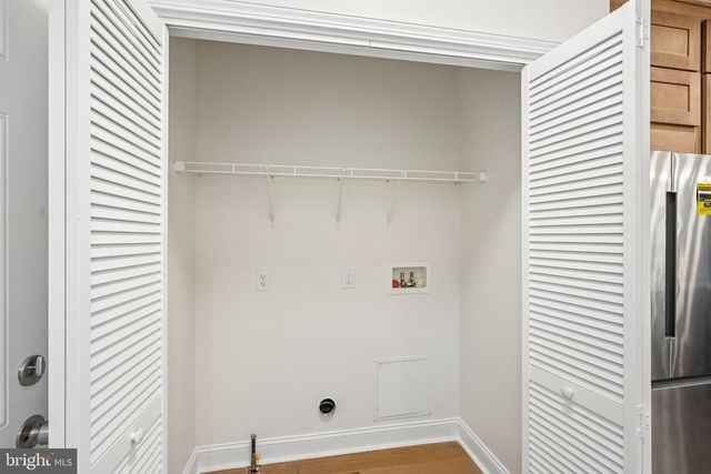 19 MONTANA AVE, Cherry Hill, NJ 08002