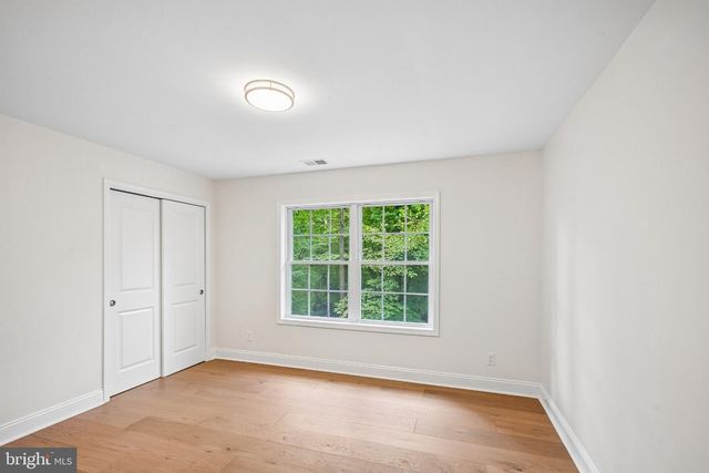 19 MONTANA AVE, Cherry Hill, NJ 08002