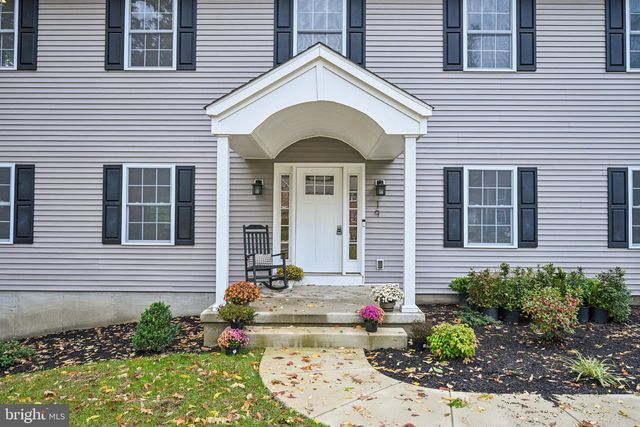 19 MONTANA AVE, Cherry Hill, NJ 08002