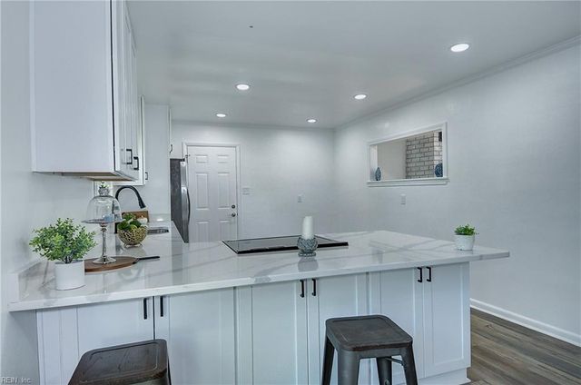 404 Ticonderoga Rd, Virginia Beach, VA 23462