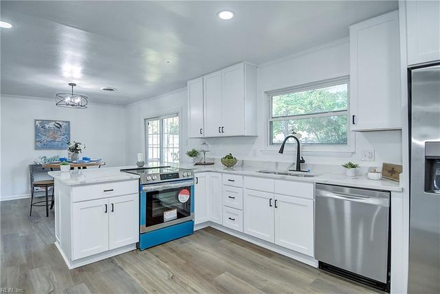 404 Ticonderoga Rd, Virginia Beach, VA 23462