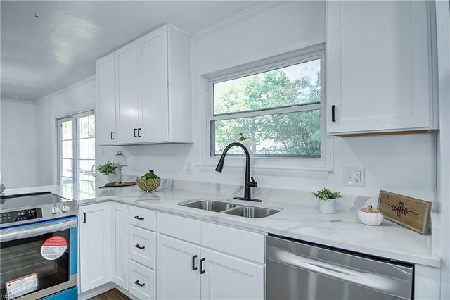 404 Ticonderoga Rd, Virginia Beach, VA 23462