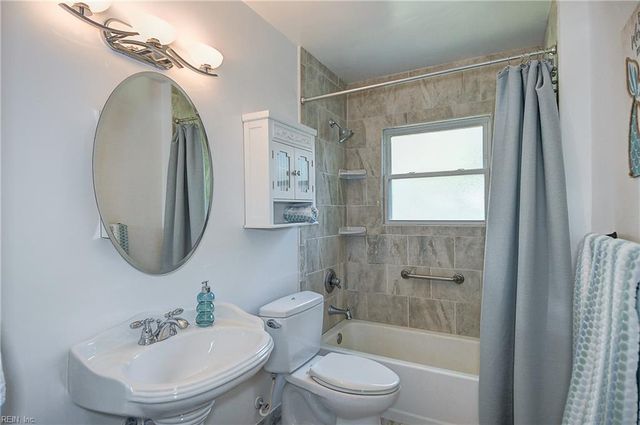 404 Ticonderoga Rd, Virginia Beach, VA 23462