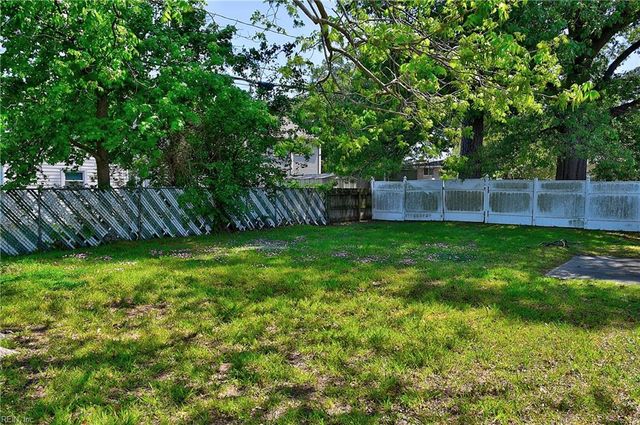 404 Ticonderoga Rd, Virginia Beach, VA 23462