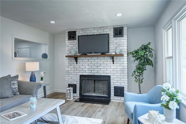 404 Ticonderoga Rd, Virginia Beach, VA 23462