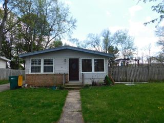 425 Southland Avenue, Portage City, MI 49024