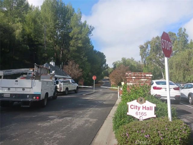 24334 CRESTLAWN Street, Woodland Hills, CA 91367