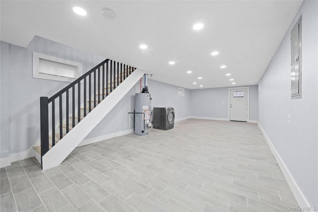 16 Laurel Avenue, Hempstead, NY 11550