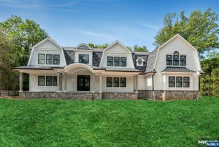 46 Locust Lane, Upper Saddle River, NJ 07458