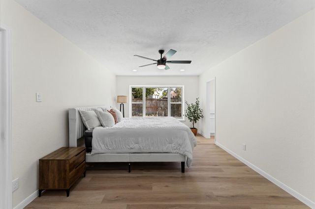 2914 Riata Lane, Houston, TX 77043