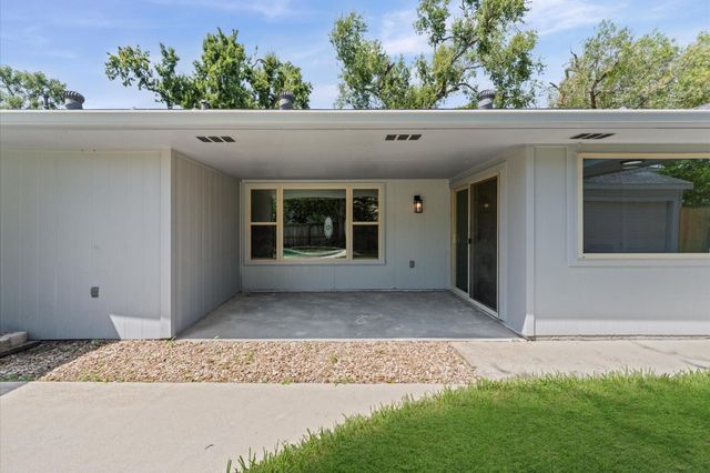 2914 Riata Lane, Houston, TX 77043