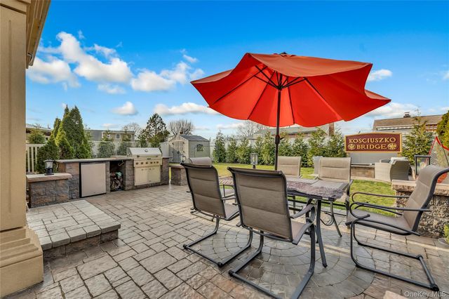 1863 Chester Drive, East Meadow, NY 11554