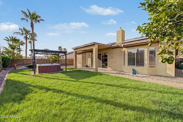 11230 S OAKWOOD Drive, Goodyear, AZ 85338