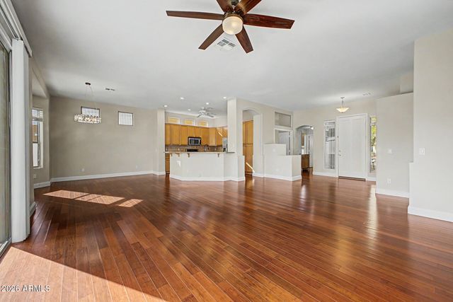 11230 S OAKWOOD Drive, Goodyear, AZ 85338