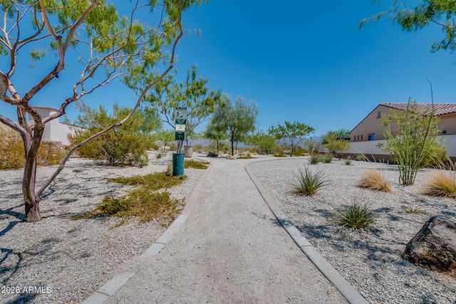 11230 S OAKWOOD Drive, Goodyear, AZ 85338
