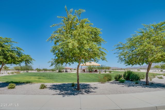 11230 S OAKWOOD Drive, Goodyear, AZ 85338
