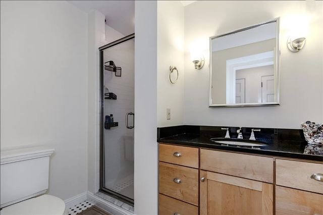 12 Elm Street 2, Newport, RI 02840