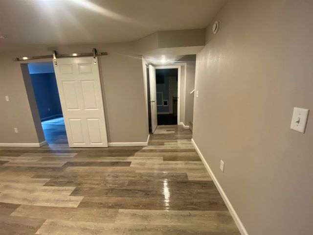 216 18th St NW, Minot, ND 58703