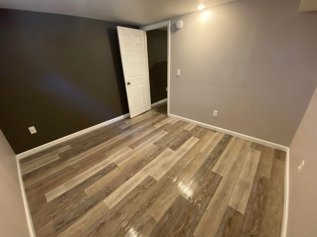 216 18th St NW, Minot, ND 58703