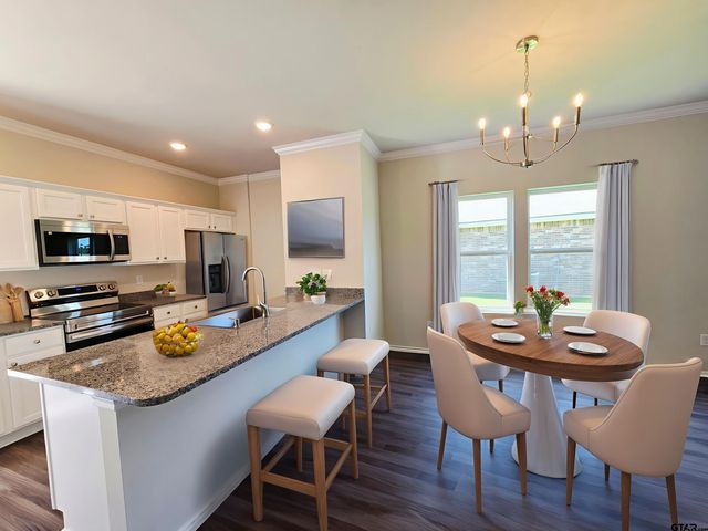 1115 Park Meadows Dr., Whitehouse, TX 75791