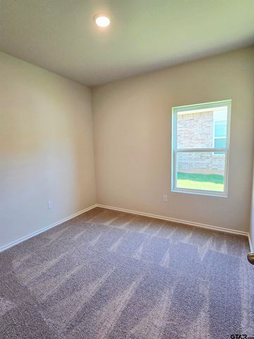 1115 Park Meadows Dr., Whitehouse, TX 75791