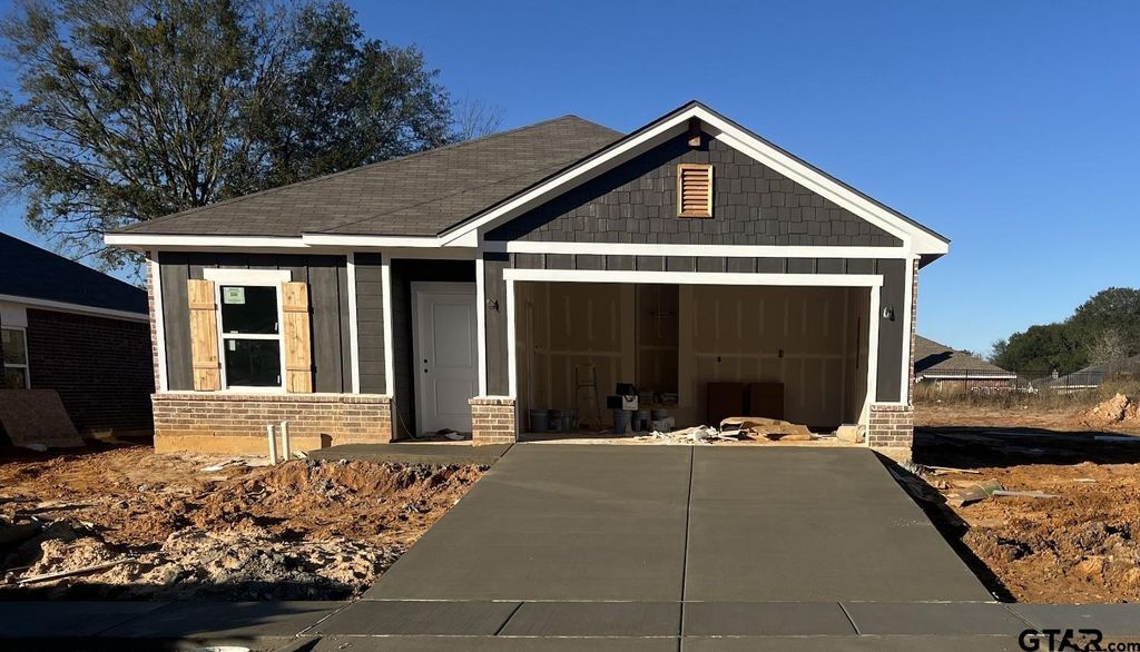 1115 Park Meadows Dr., Whitehouse, TX 75791