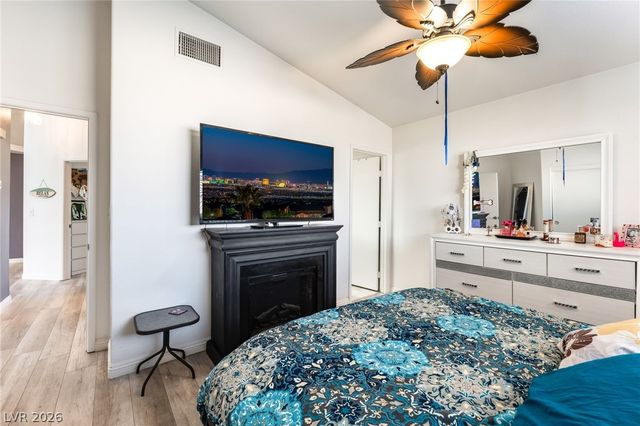 7320 Silver Ridge Drive, Las Vegas, NV 89128