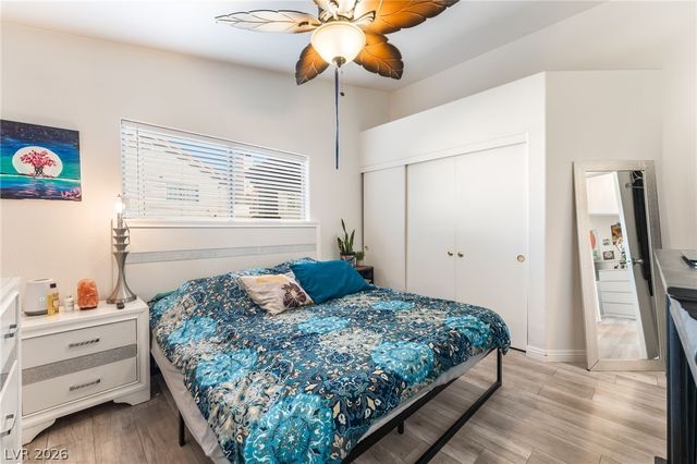 7320 Silver Ridge Drive, Las Vegas, NV 89128