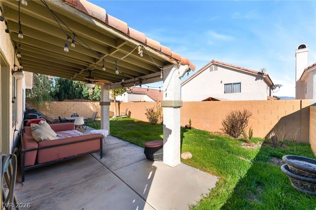 7320 Silver Ridge Drive, Las Vegas, NV 89128