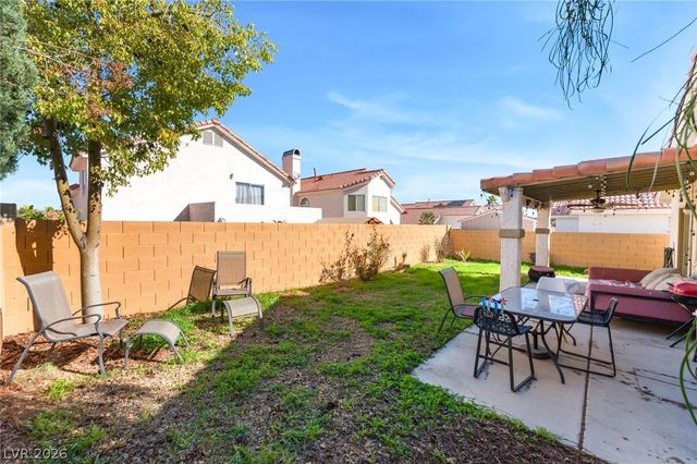 7320 Silver Ridge Drive, Las Vegas, NV 89128